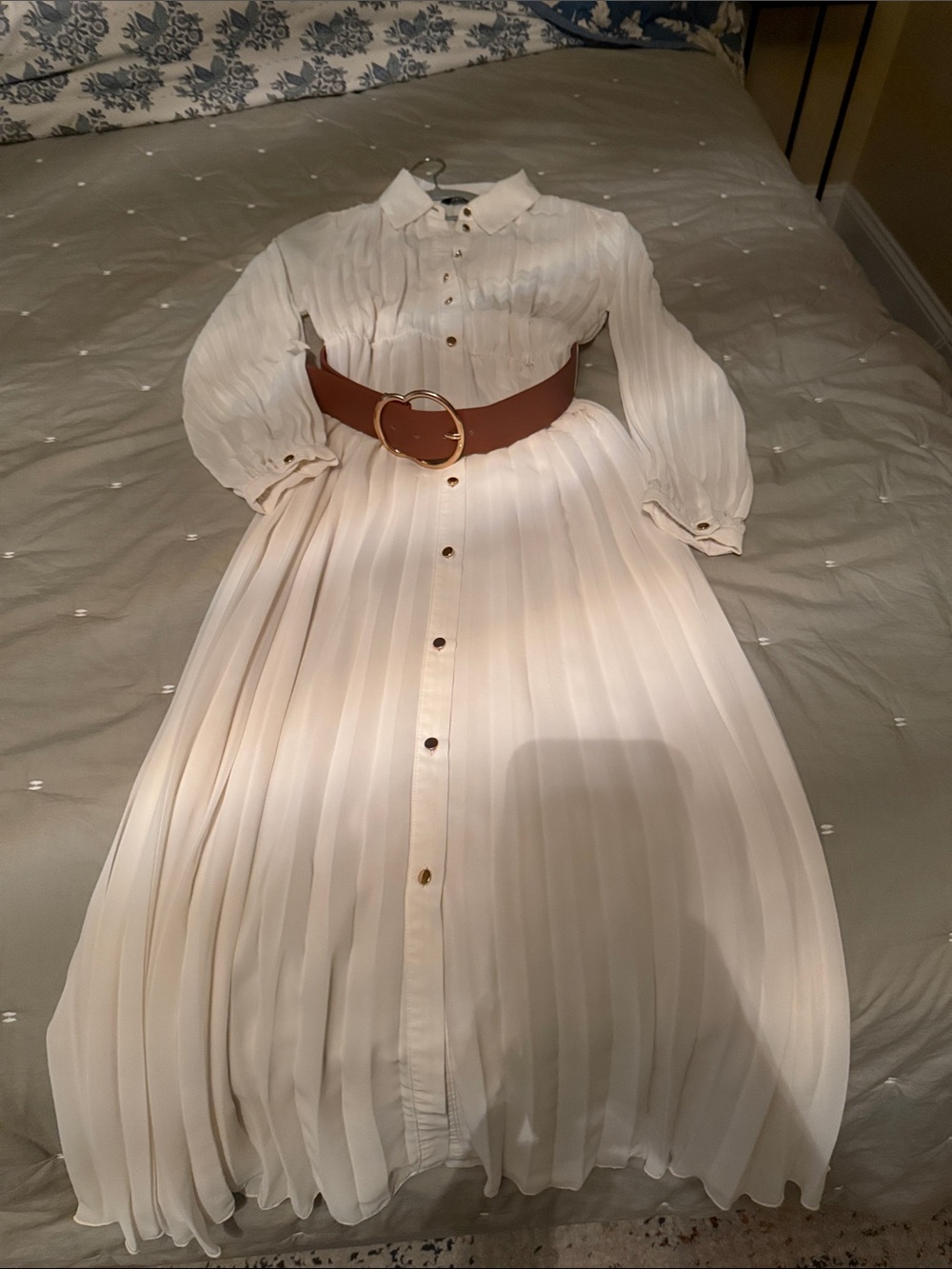 Zara White Pleated Maxi Shirt Dress with Brown Belt - Picture 4 of 5
